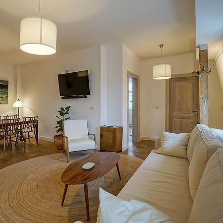 Central Apartment - Nido'S Area Бухарест Екстер'єр фото
